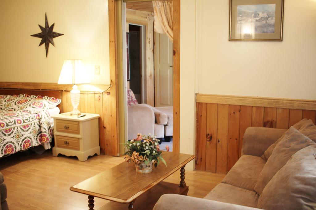 Northern Family Motel Potsdam Εξωτερικό φωτογραφία