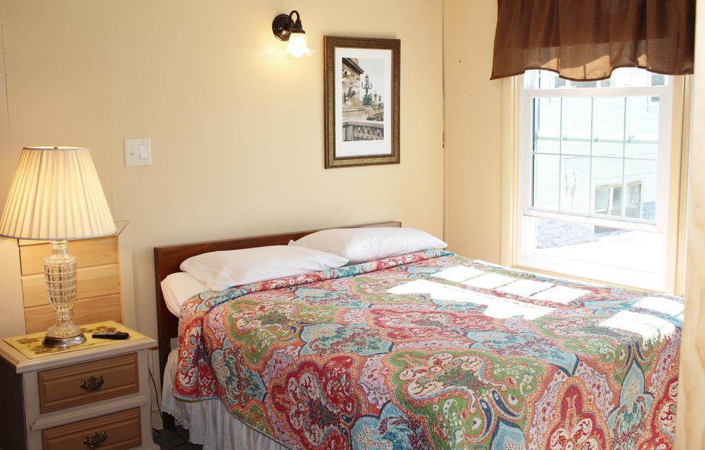 Northern Family Motel Potsdam Εξωτερικό φωτογραφία